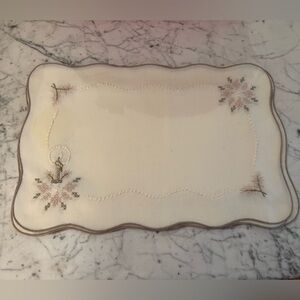 Hand embroidered vintage holiday placemats . Like new, set of 4